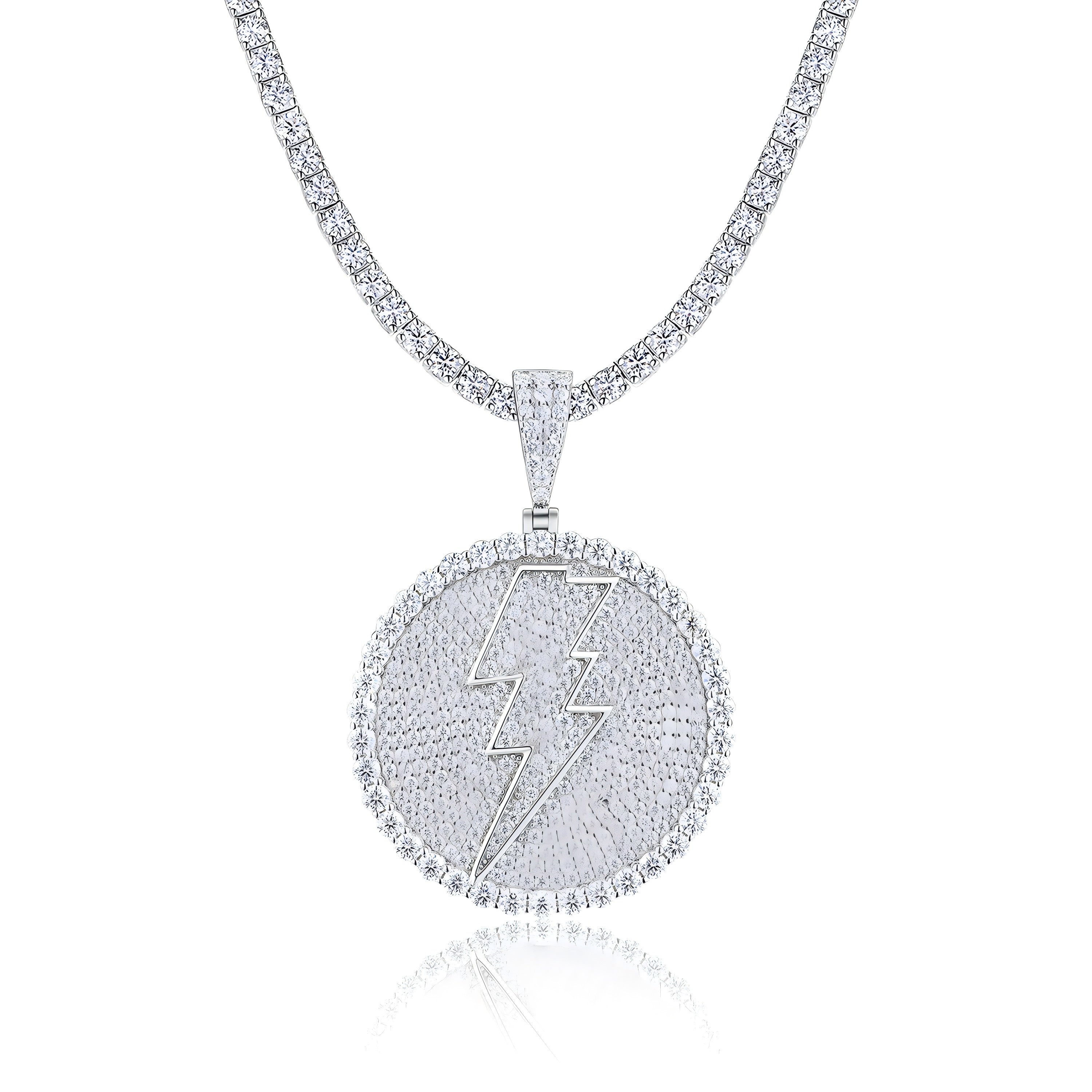 The Glory Of Thunder - A Fashionable And Trendy Necklace Pendant Set With Top-quality Moissanite S925 Silver And Platinum Plating Can Be Tested With A Diamond Pen